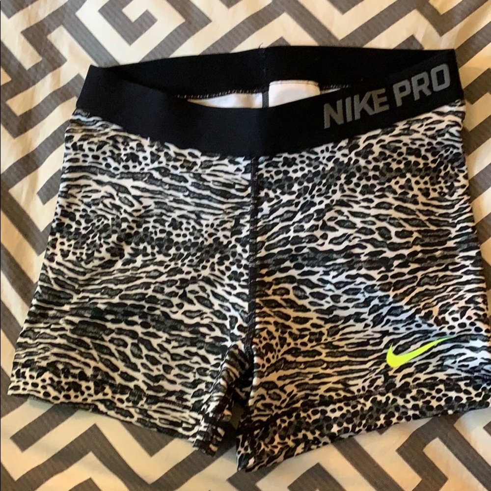 EUC Nike Pro Spandex